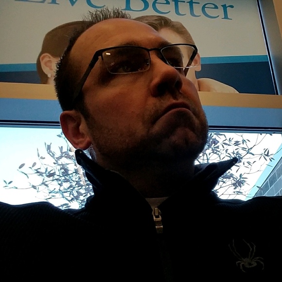 Meet your Posher, Eric - Picture 1 of 1